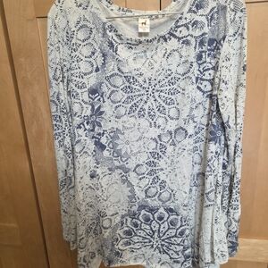 Peruvian Connection Cream Graphic Long Sleeve Blouse